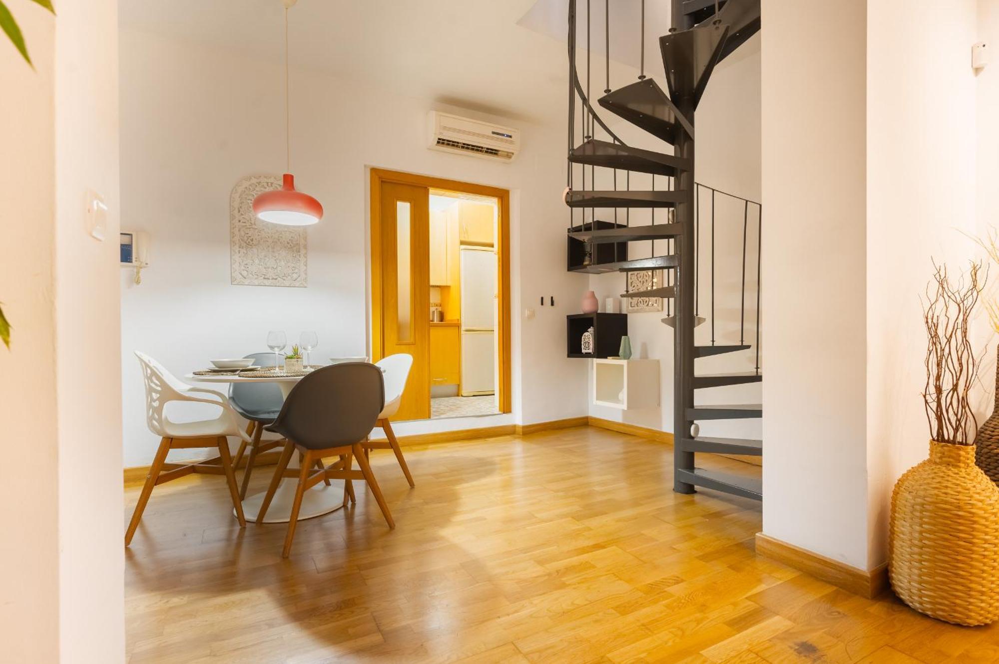 Duplex Moderno Alameda Lejlighed Sevilla Eksteriør billede